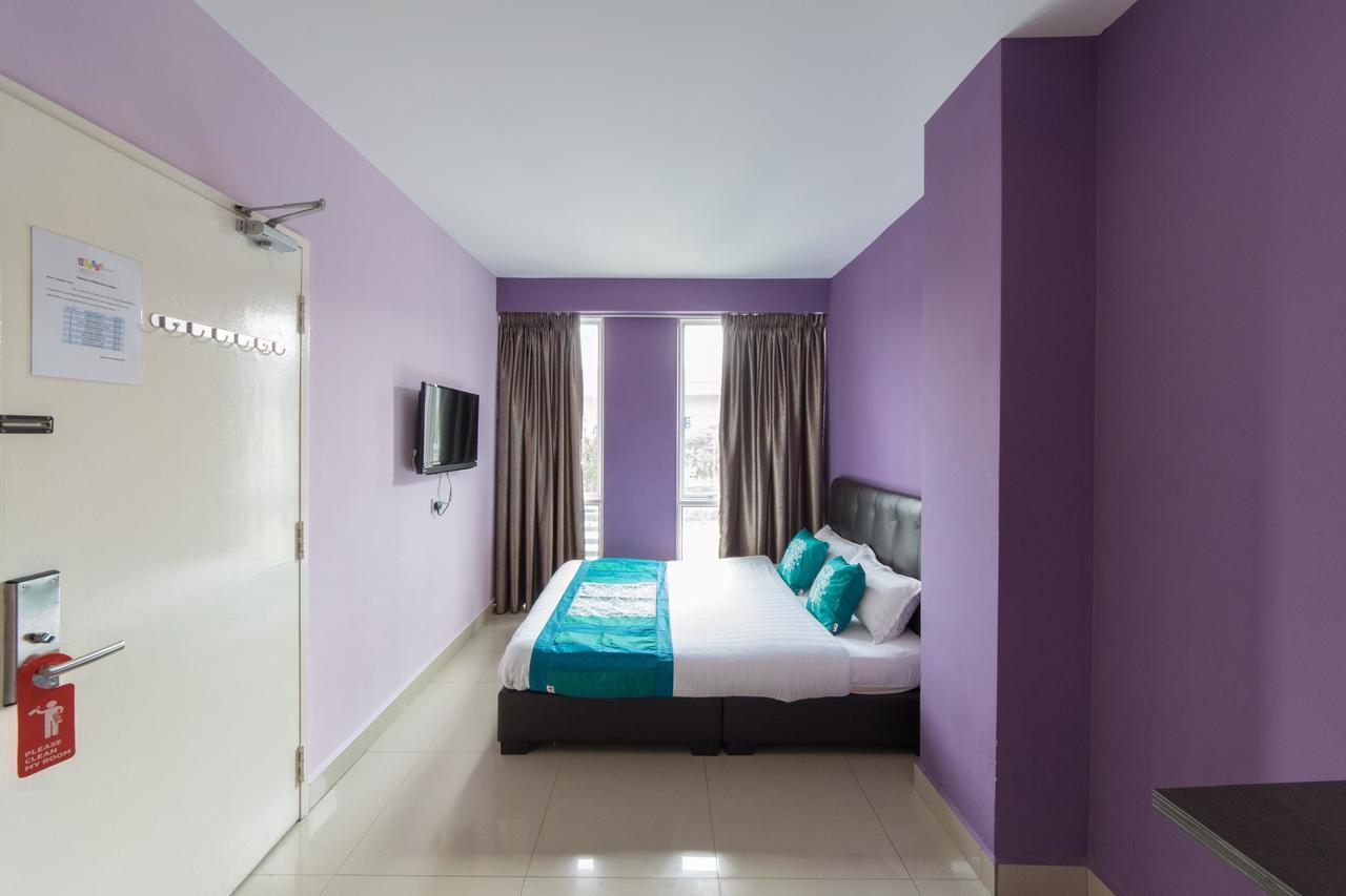 De Jaya Hotel Petaling Dzsaja Kültér fotó