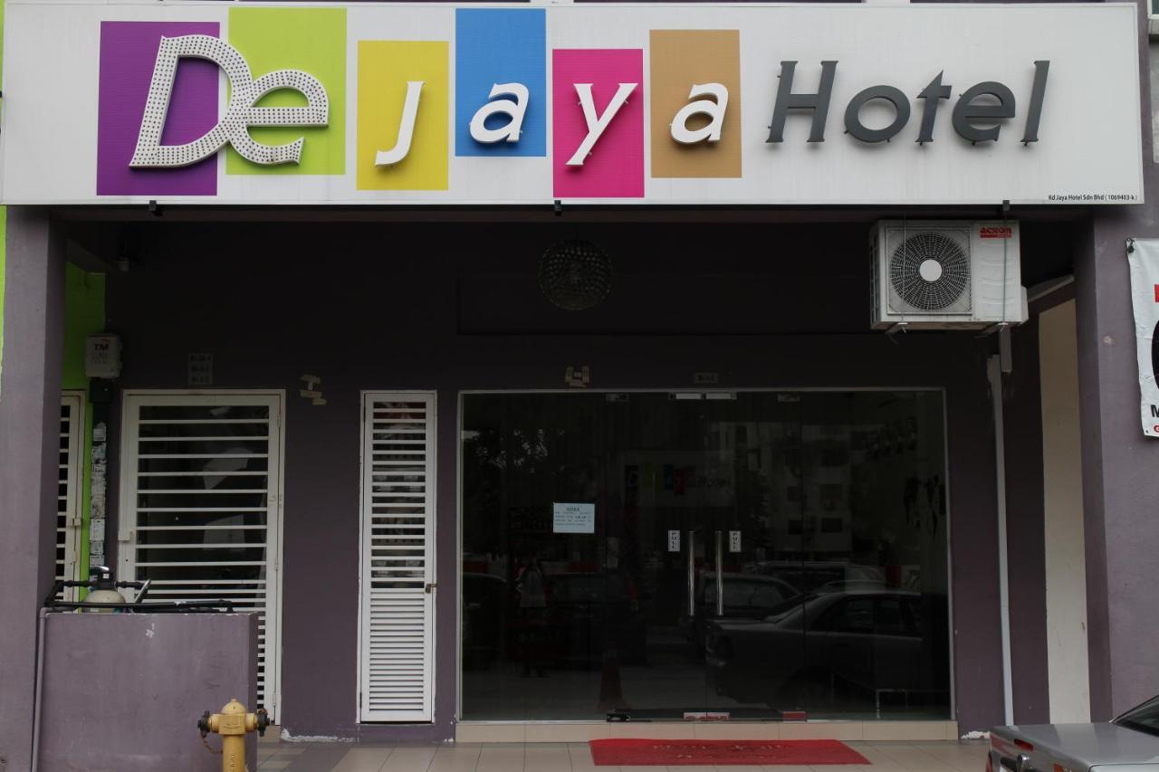 De Jaya Hotel Petaling Dzsaja Kültér fotó